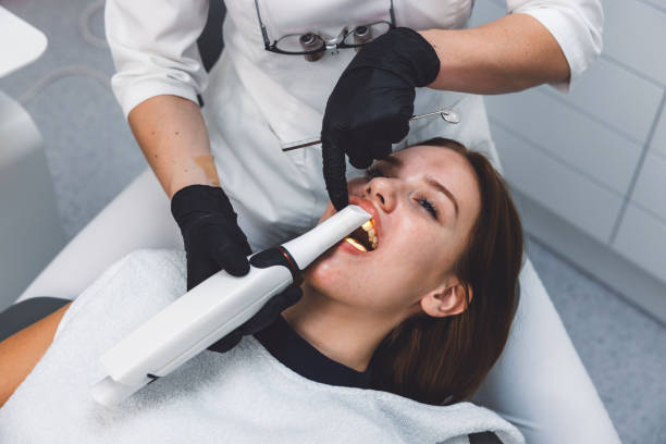 Best Emergency Tooth Extraction in Woodbury, NY